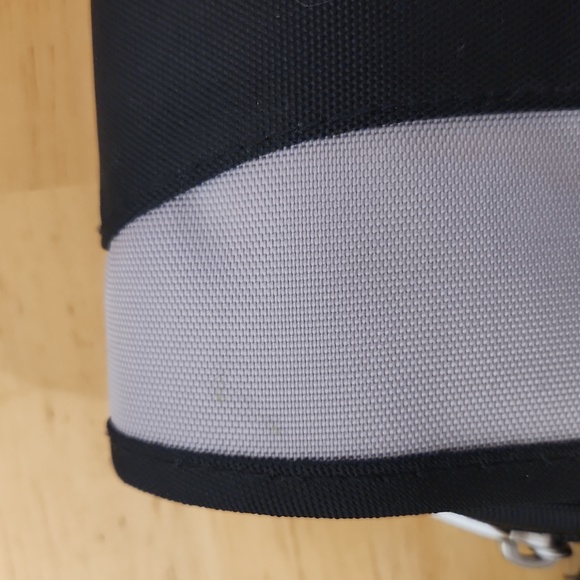 Wenger Swiss Gear Bag - Picture 9 of 14